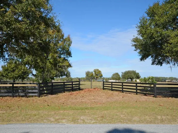 28901 Shirley Shores Rd, Tavares, FL 32778