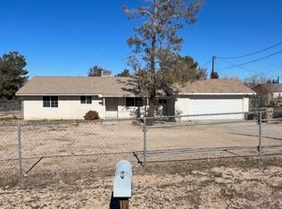 18042 Cajon St, Hesperia, CA 92345