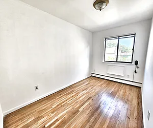 Rented by MAC Realty NY