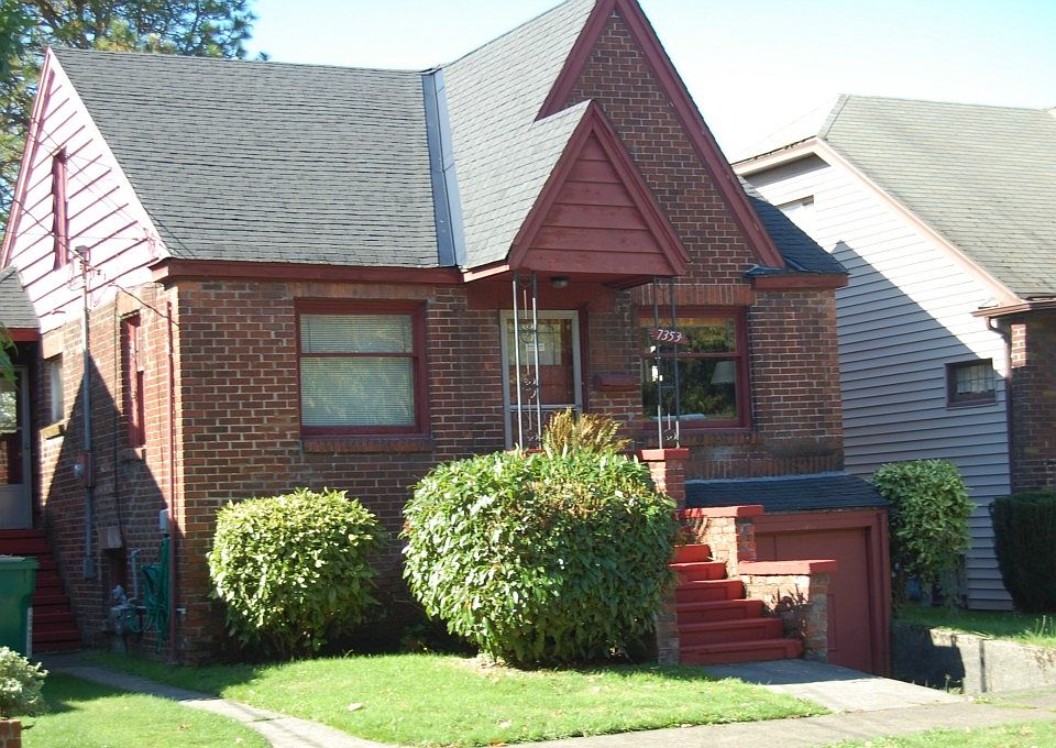 2nd image of 7353 16th Ave NW