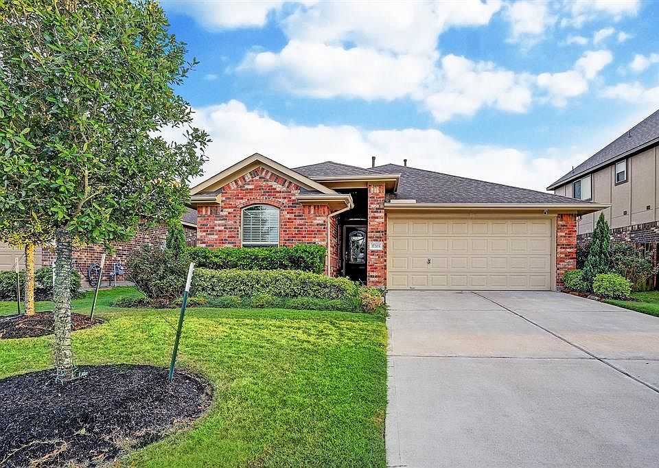 1st image of 17203 Fable Springs Ln