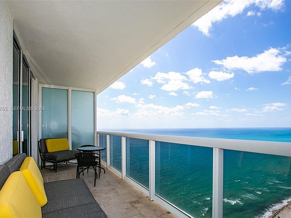 4th image of 1830 S Ocean Dr APT 4504