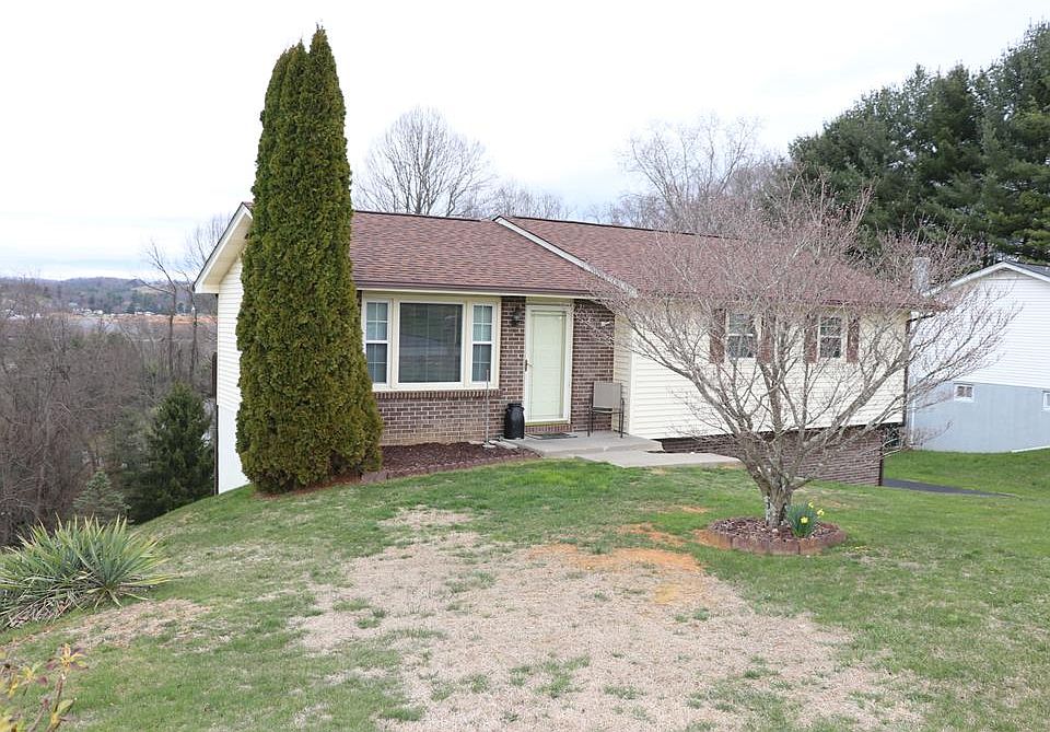 1st image of 219 Ashley Dr