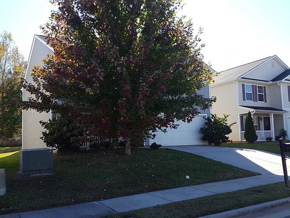 3rd image of 3642 Sweet Birch Dr