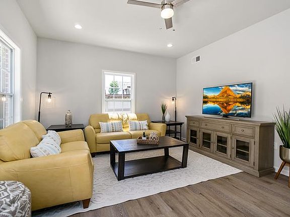 2nd image of 417 Bockman Way W #119