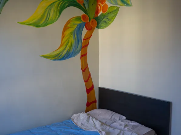 64 Highland Ave APT 6, Cambridge, MA 02139