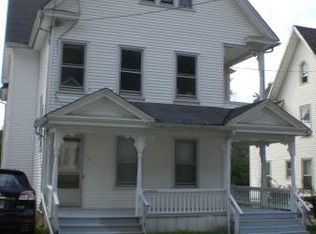 16 Clover St, Ansonia, CT 06401