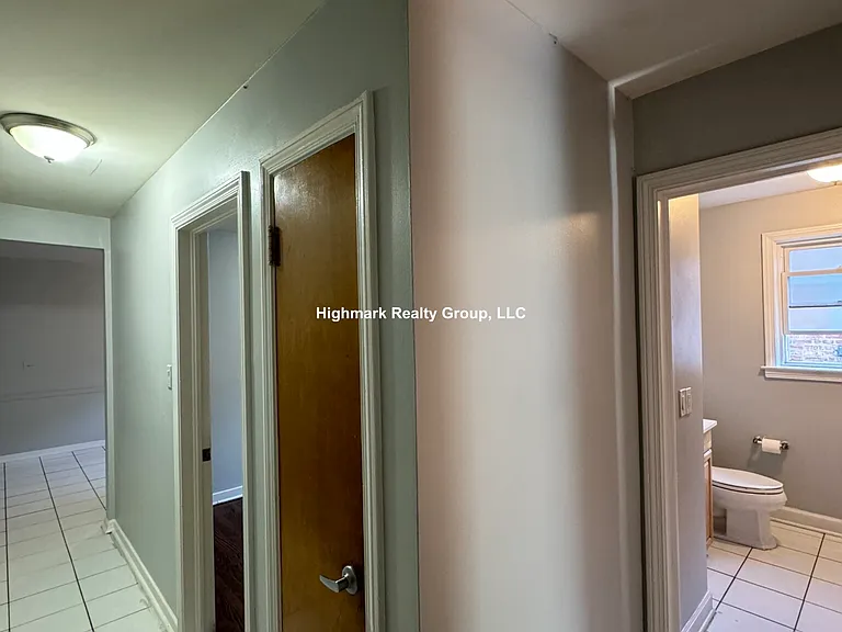 8957 Lamon Ave #1N — Photo 11