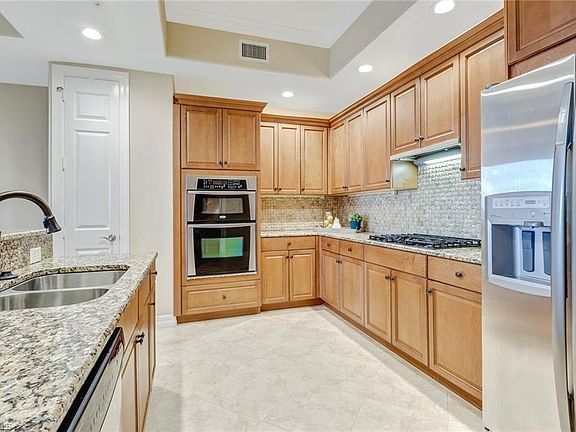 4th image of 10721 Mirasol Dr APT 405