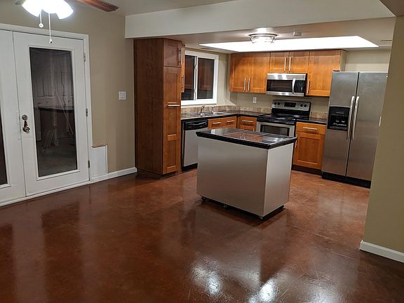 2nd image of 4517 N 17th Ave