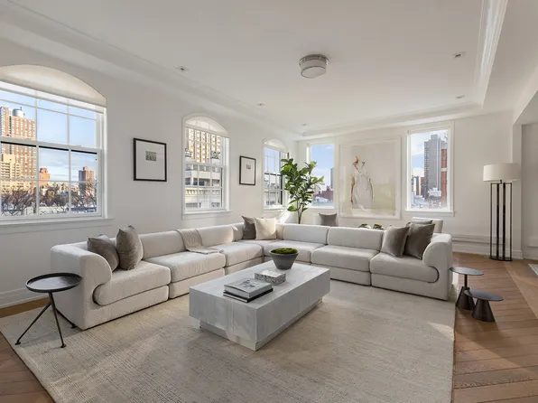 320 East 82nd Street image 1 of 18