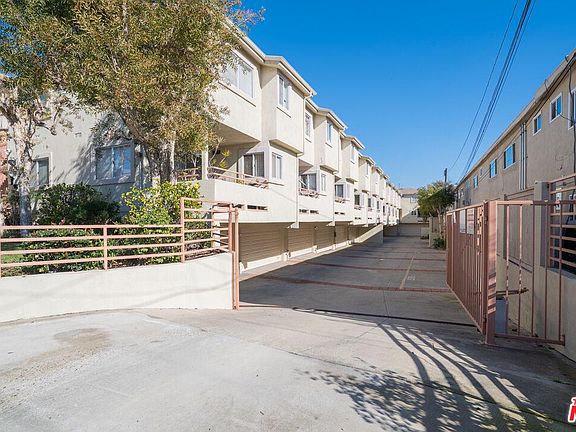 3rd image of 924 Enterprise Ave APT 10
