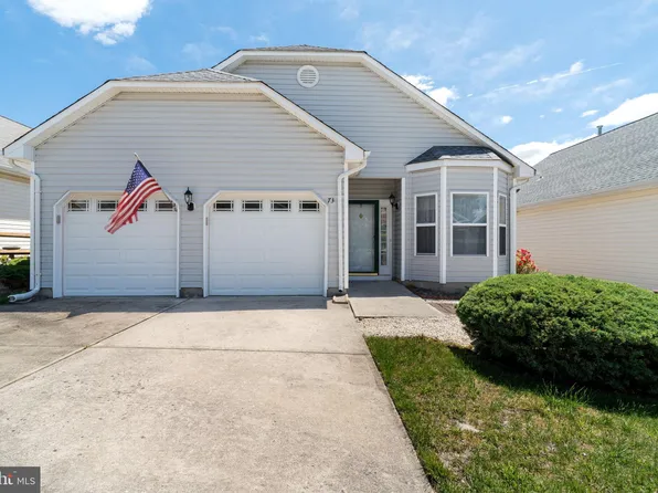73 Summerhill Dr, Manahawkin, NJ 08050