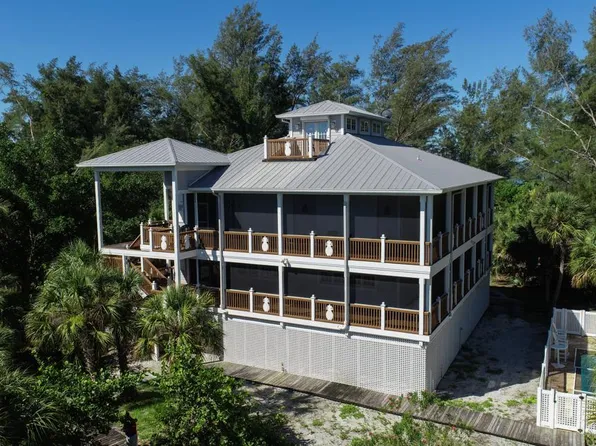 9168 Grand Ave, Placida, FL 33946