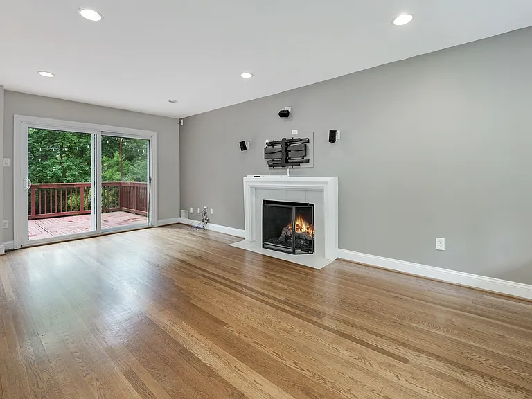 6811 Lemon Rd — Photo 8