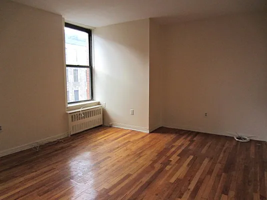 Rented by Bohemia Realty Group | media 11