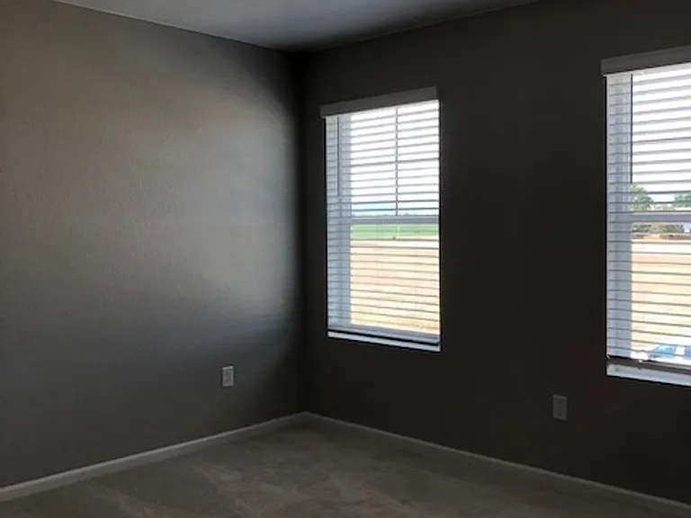 1105 Blue Bell Rd — Photo 15