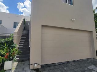 10435 NW 66th St #2, Miami, FL 33178