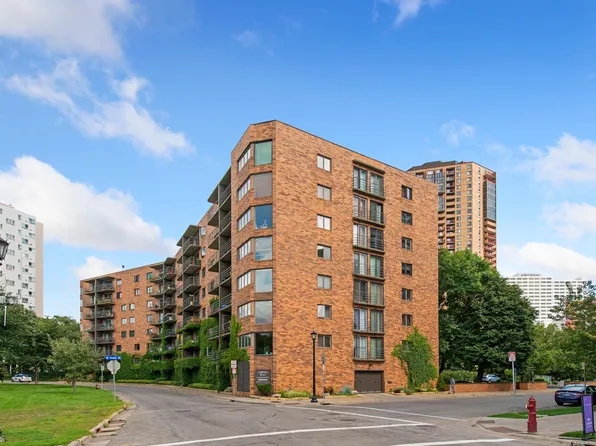 210 W Grant St APT 620, Minneapolis, MN 55403