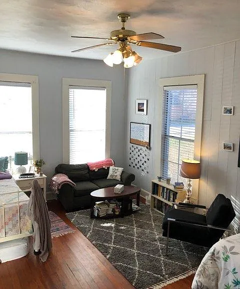 1300 Blackford Oakes — Photo 4