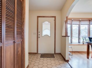 4404 Shoreview Rd, Robbinsdale, MN 55422