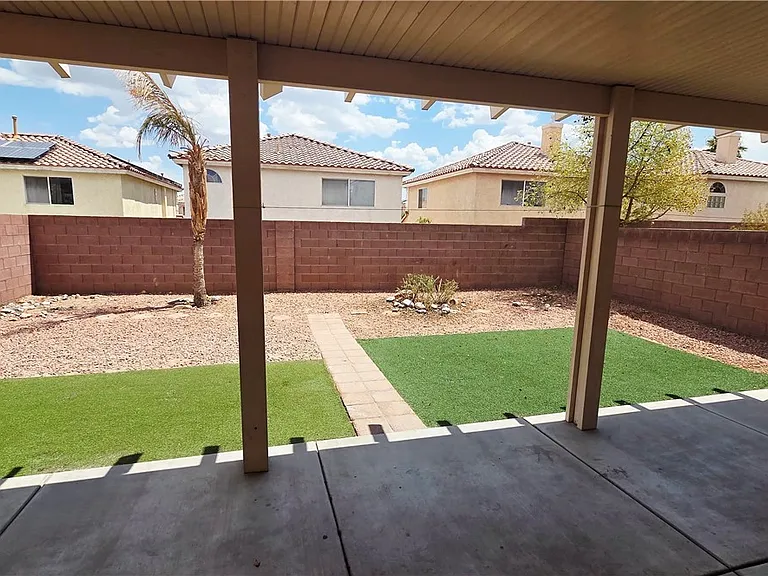 7642 Good Fortune Ct — Photo 17