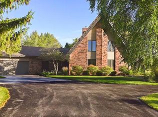 W6041 Badger Rd, Elkhart Lake, WI 53020