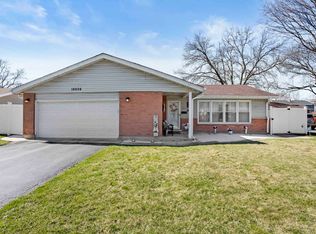 18826 Castle Rd, Homewood, IL 60430