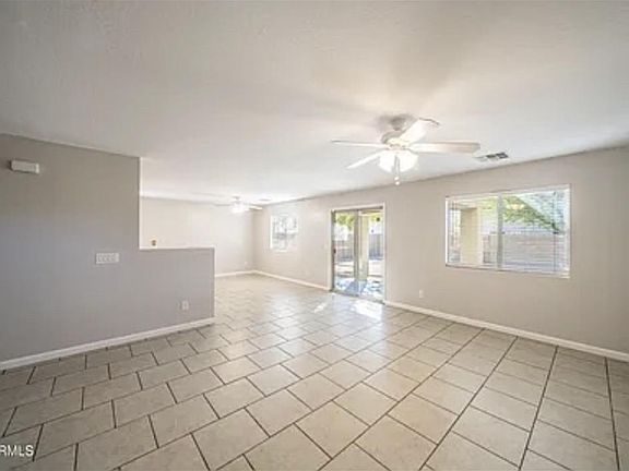 5th image of 2275 W Broadway Ave