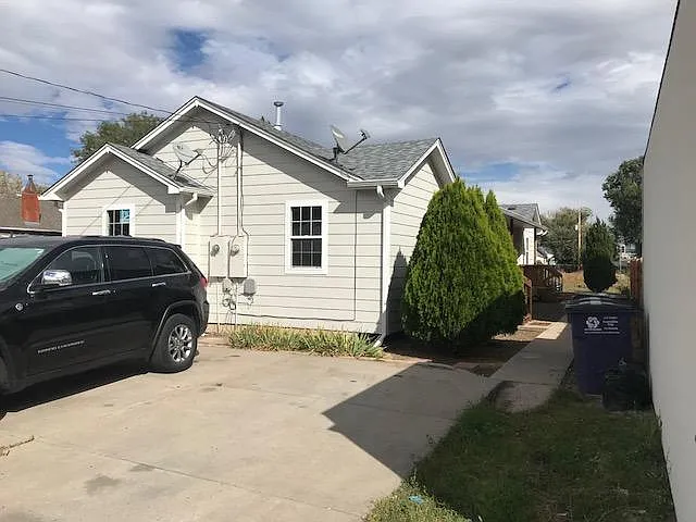 1335 N Perry St — Photo 8