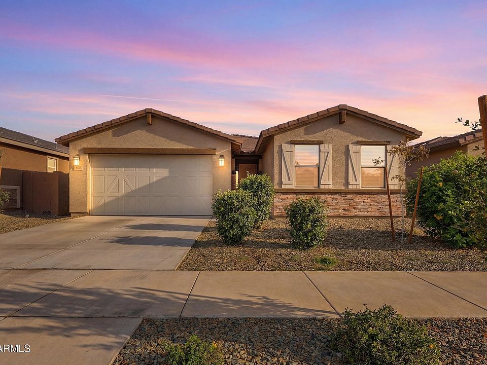 1st image of 15996 W HONEYSUCKLE Drive