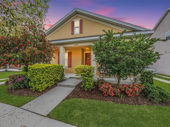 32702 HARMONY OAKS DRIVE, WESLEY CHAPEL, FL 33545