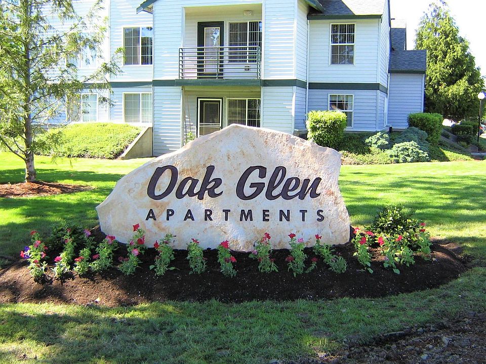 1st image of 720 SE Oak Glen Way #1bd4ada37