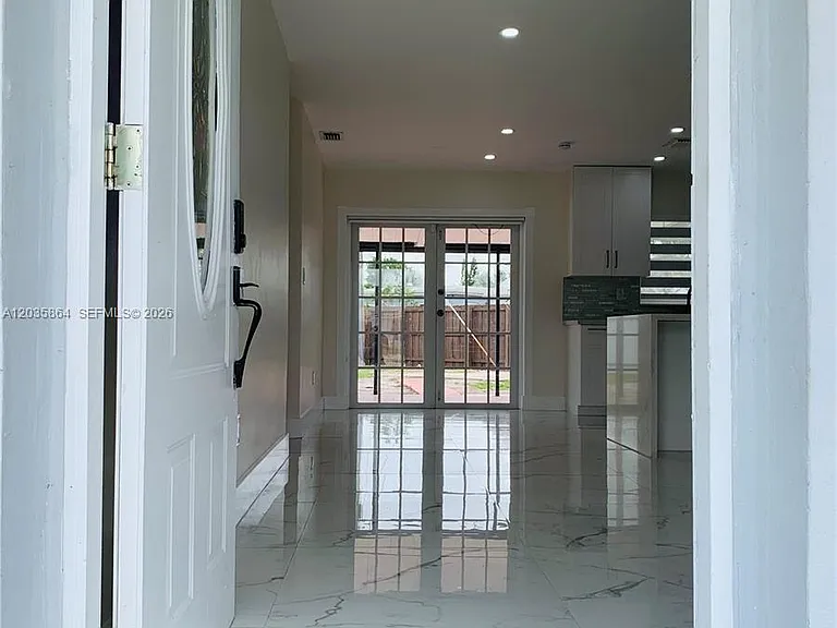 17010 NW 53rd Ave — Photo 2