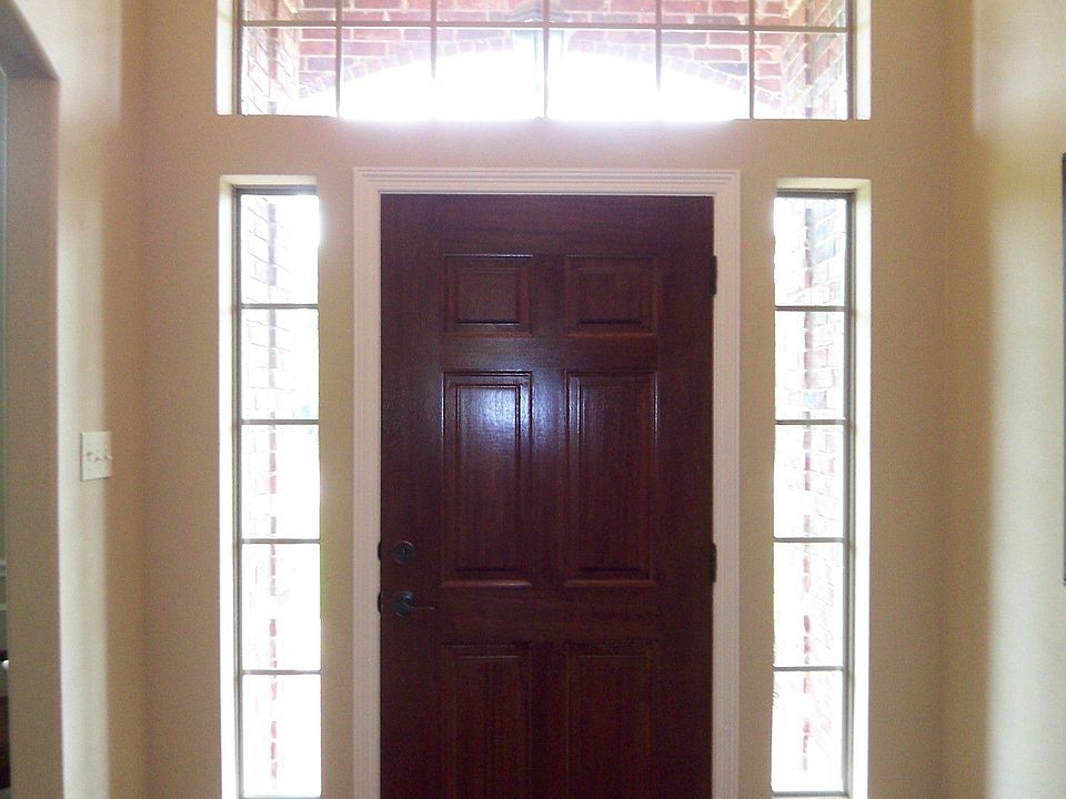1st image of 11794 Great Oaks Dr