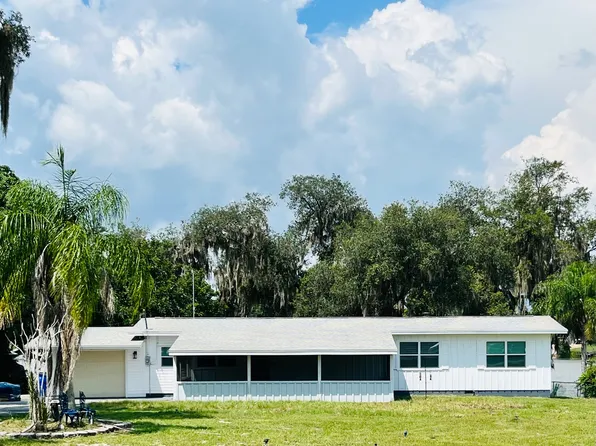 709 Lake Blue Dr, Lake Placid, FL 33852