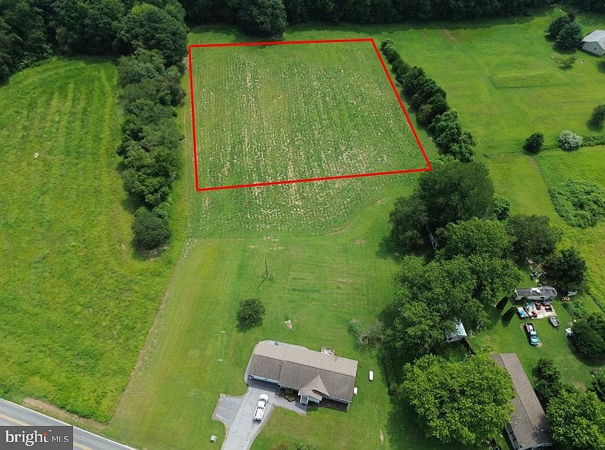 2nd image of 10418 Harrison Rd