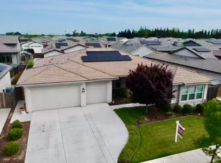 2775 Meadowbrook Ln, Turlock, CA 95382