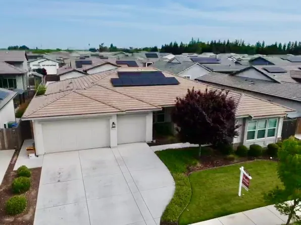 2775 Meadowbrook Ln, Turlock, CA 95382