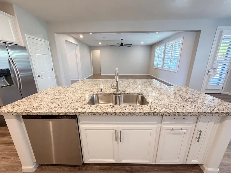 3935 Deergrass Cir — Photo 10