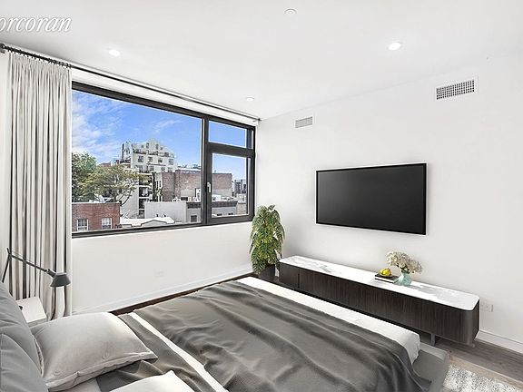 4th image of 538 5th Ave #A2