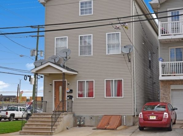 Elizabeth Real Estate Elizabeth Nj Homes For Sale Zillow