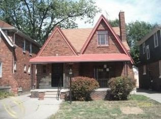 18480 Prairie St, Detroit, MI 48221