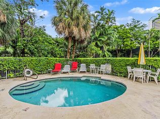 90 Park Dr APT 2, Bal Harbour, FL 33154