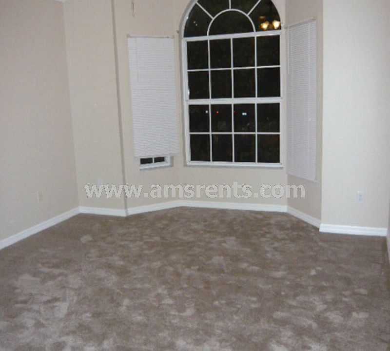 1st image of 107 Woodbury Pines Cir