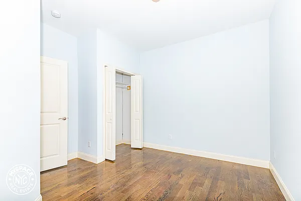 Rented by MySpaceNYC | media 11