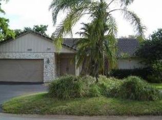 1475 NW 112th Ter, Coral Springs, FL 33071