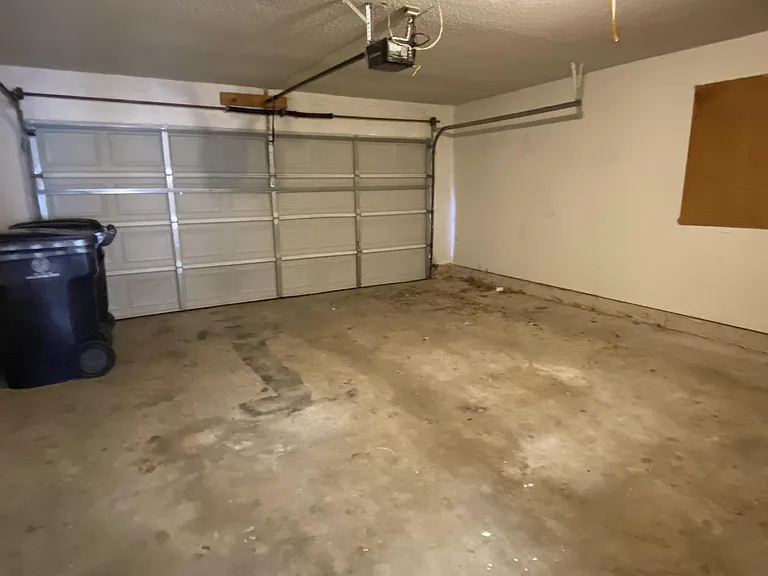 13101 Mapleleaf Dr — Photo 24