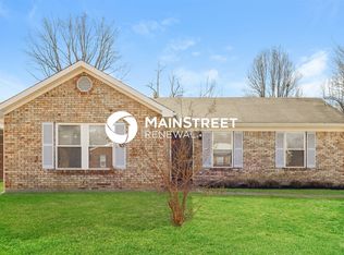 3121 Pine Trace Ct, Louisville, KY 40272