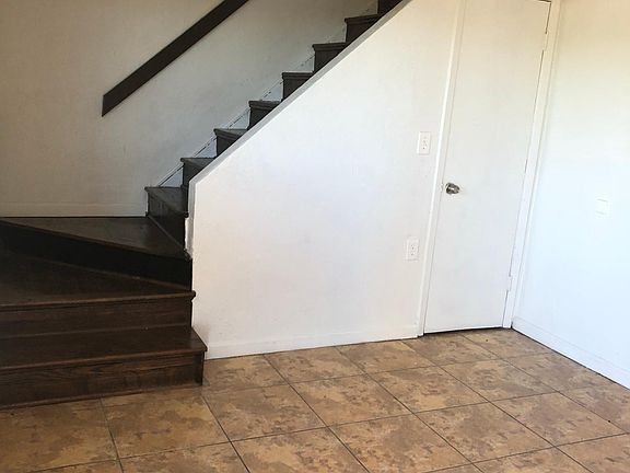 4th image of 110 Franklin St